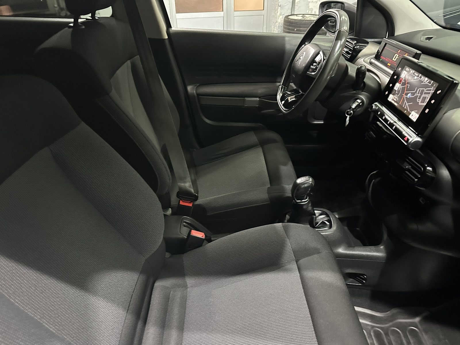 CITROEN C4 CACTUS 1.6 HDI, 2015 GOD, NAVIGACIJA
