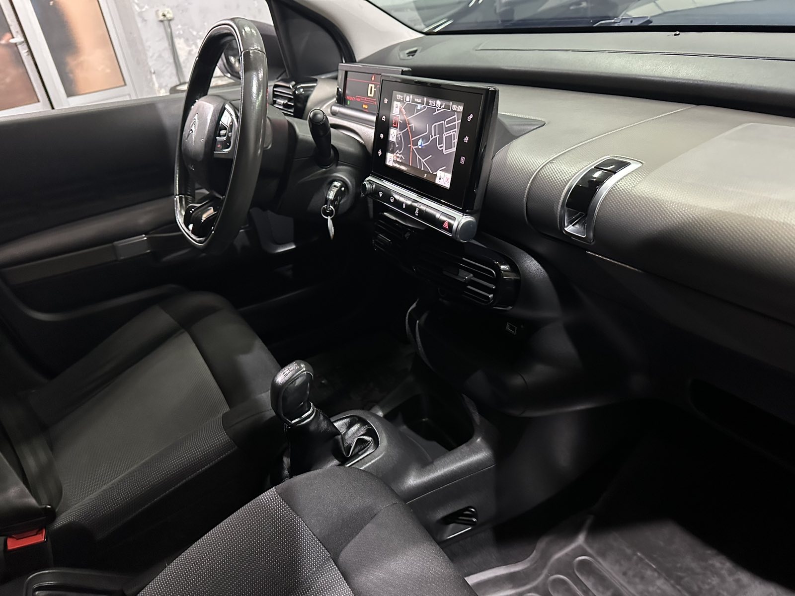 CITROEN C4 CACTUS 1.6 HDI, 2015 GOD, NAVIGACIJA