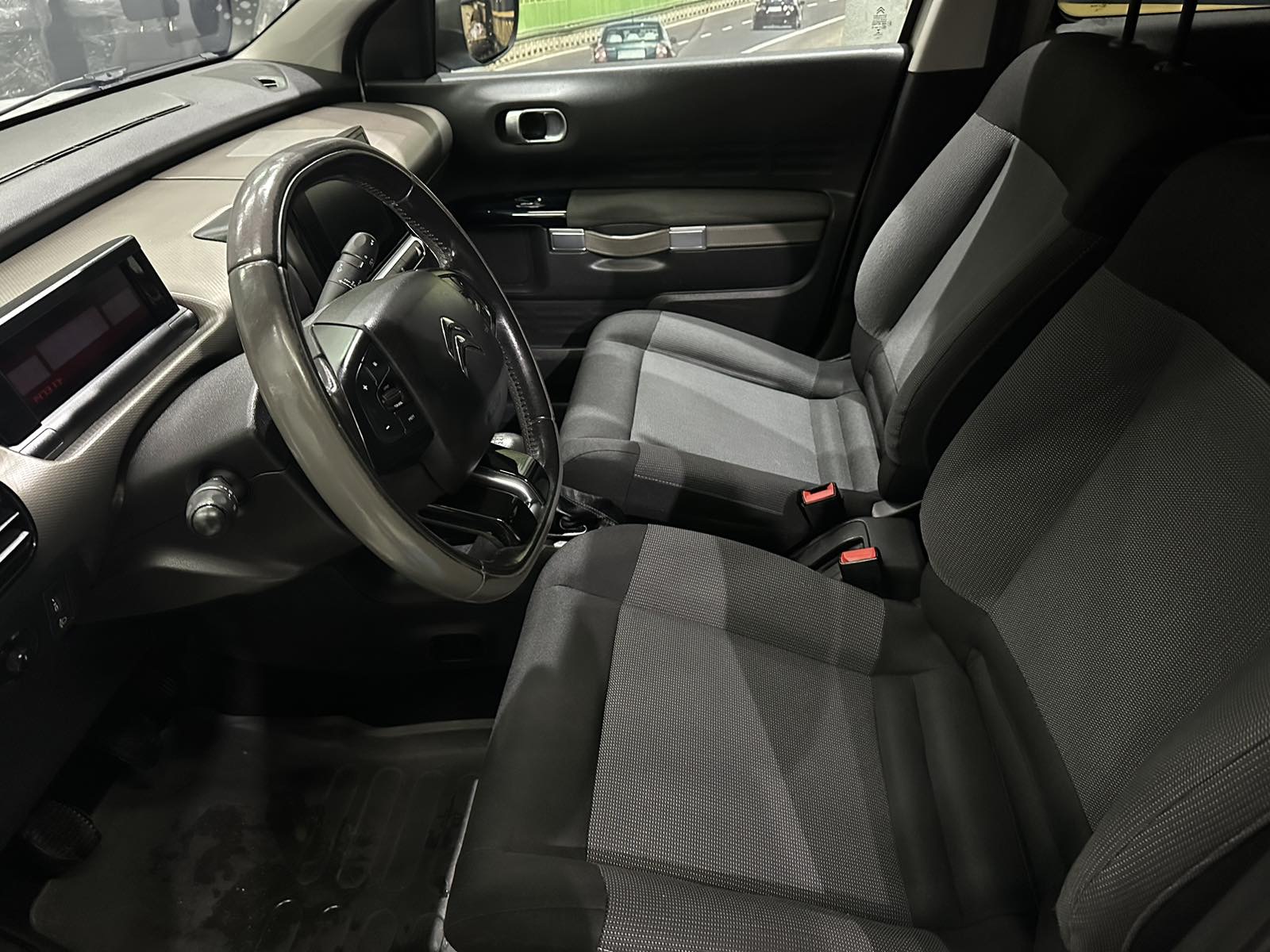 CITROEN C4 CACTUS 1.6 HDI, 2015 GOD, NAVIGACIJA