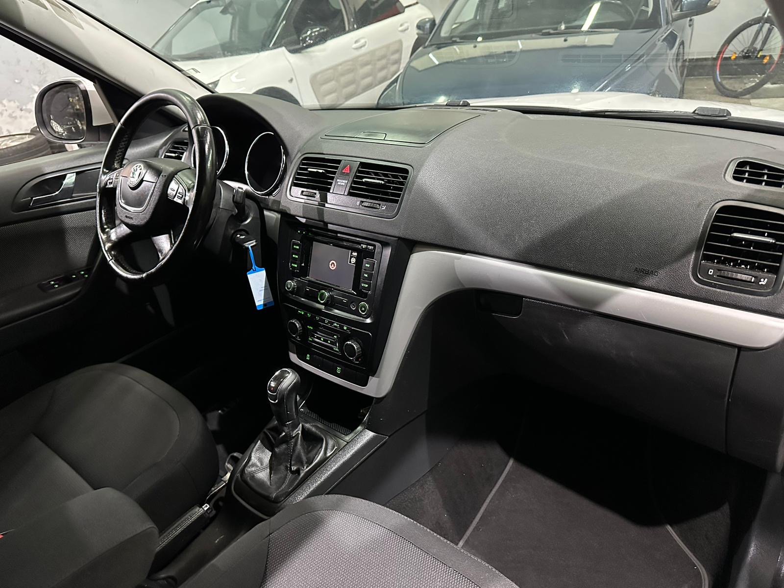 ŠKODA YETI 4×4 2.0 TDI, 2012 GODINA, NAVIGACIJA