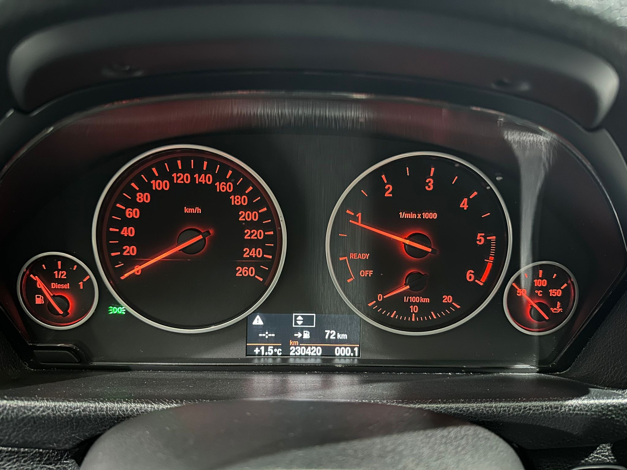 BMW 320d , 2012 GODINA, XENONI, ALU FELGE