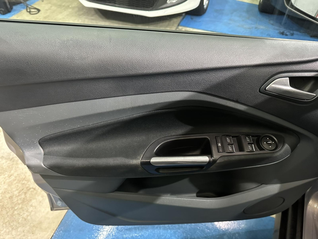 FORD C-MAX 1.6 BENZIN, 2011 GODINA, KLIMA, ALU FELGE