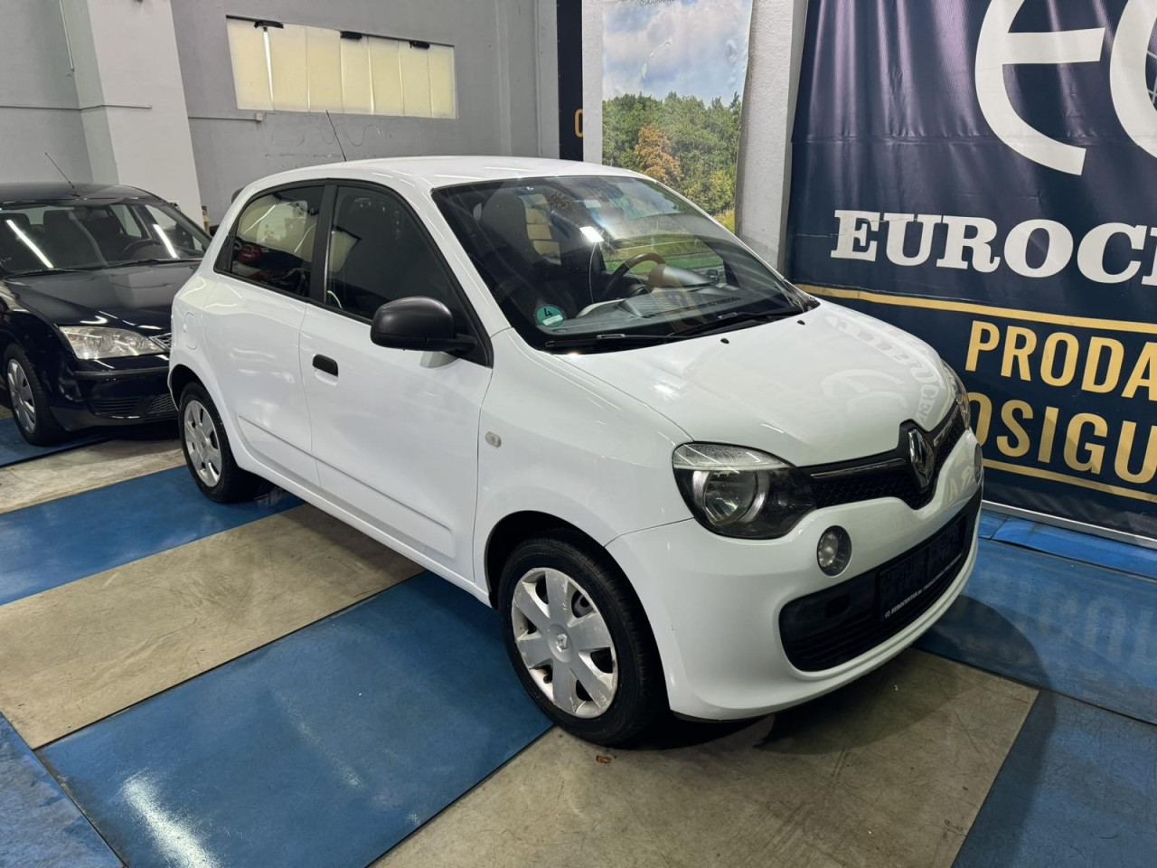 RENAULT TWINGO 1.0i, 2016GODINA, LED DNEVNA