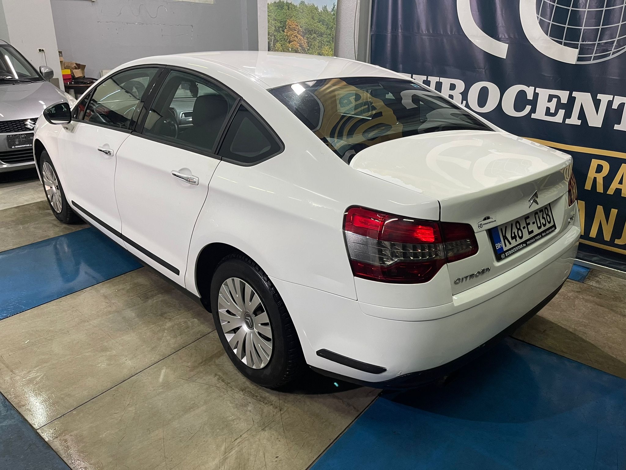 CITROEN C5 1.6 BENZIN-PLIN, 2011 GOD, REGISTROVAN