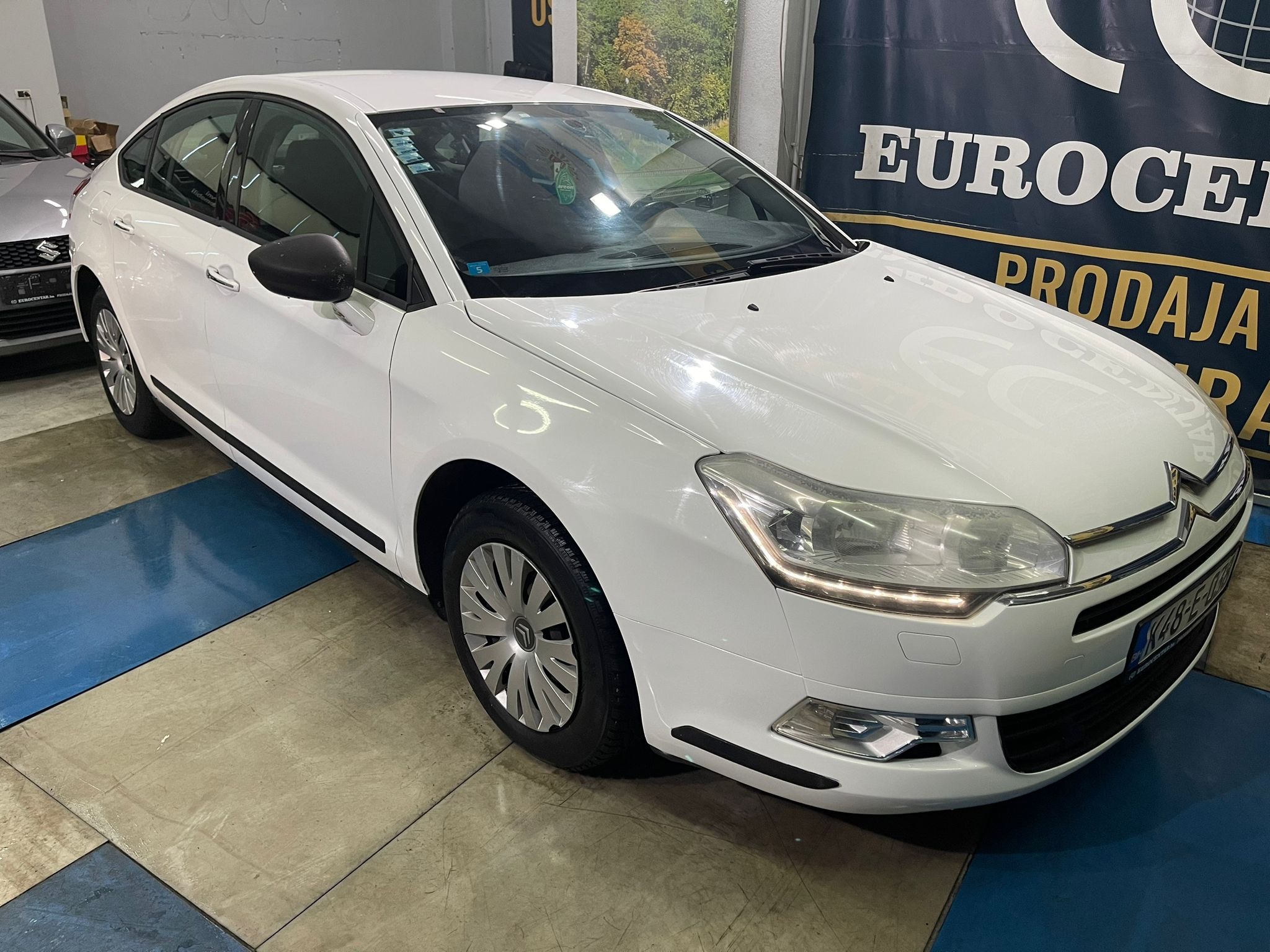 CITROEN C5 1.6 BENZIN-PLIN, 2011 GOD, REGISTROVAN