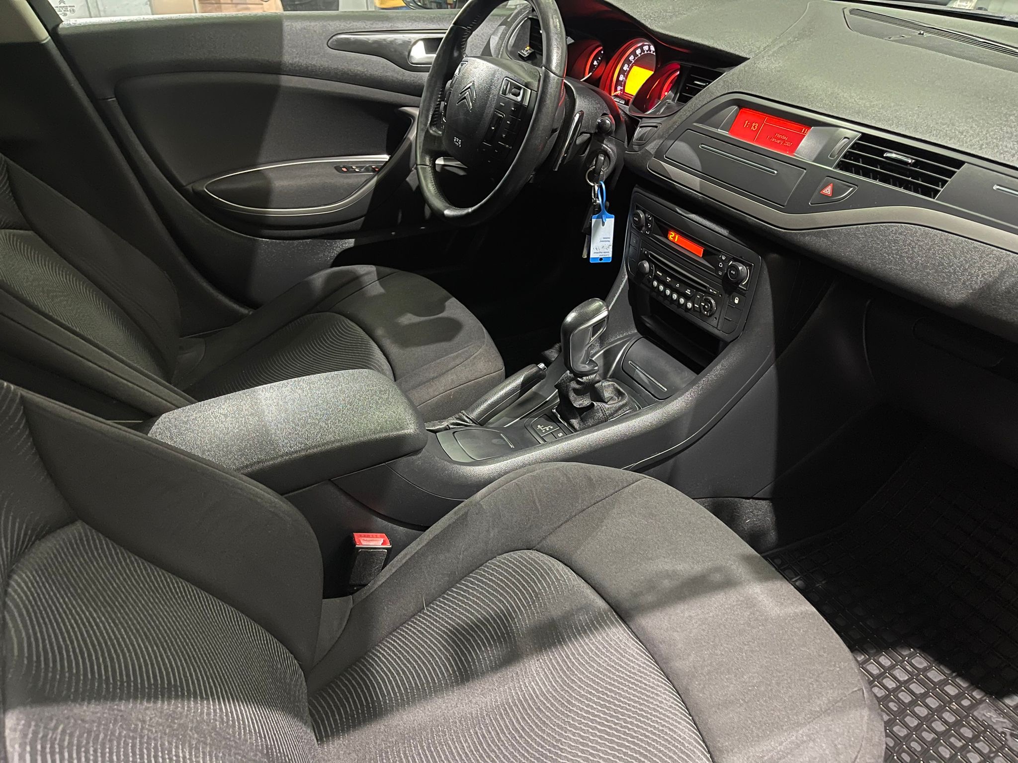 CITROEN C5 1.6 BENZIN-PLIN, 2011 GOD, REGISTROVAN