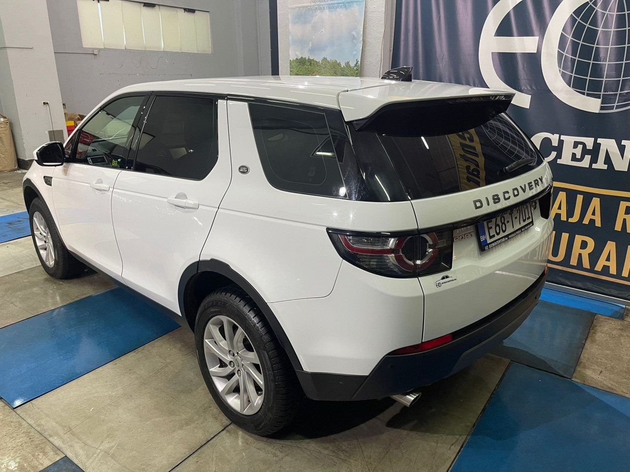Land Rover Discovery Sport 2.0, 2017 god, registrovan