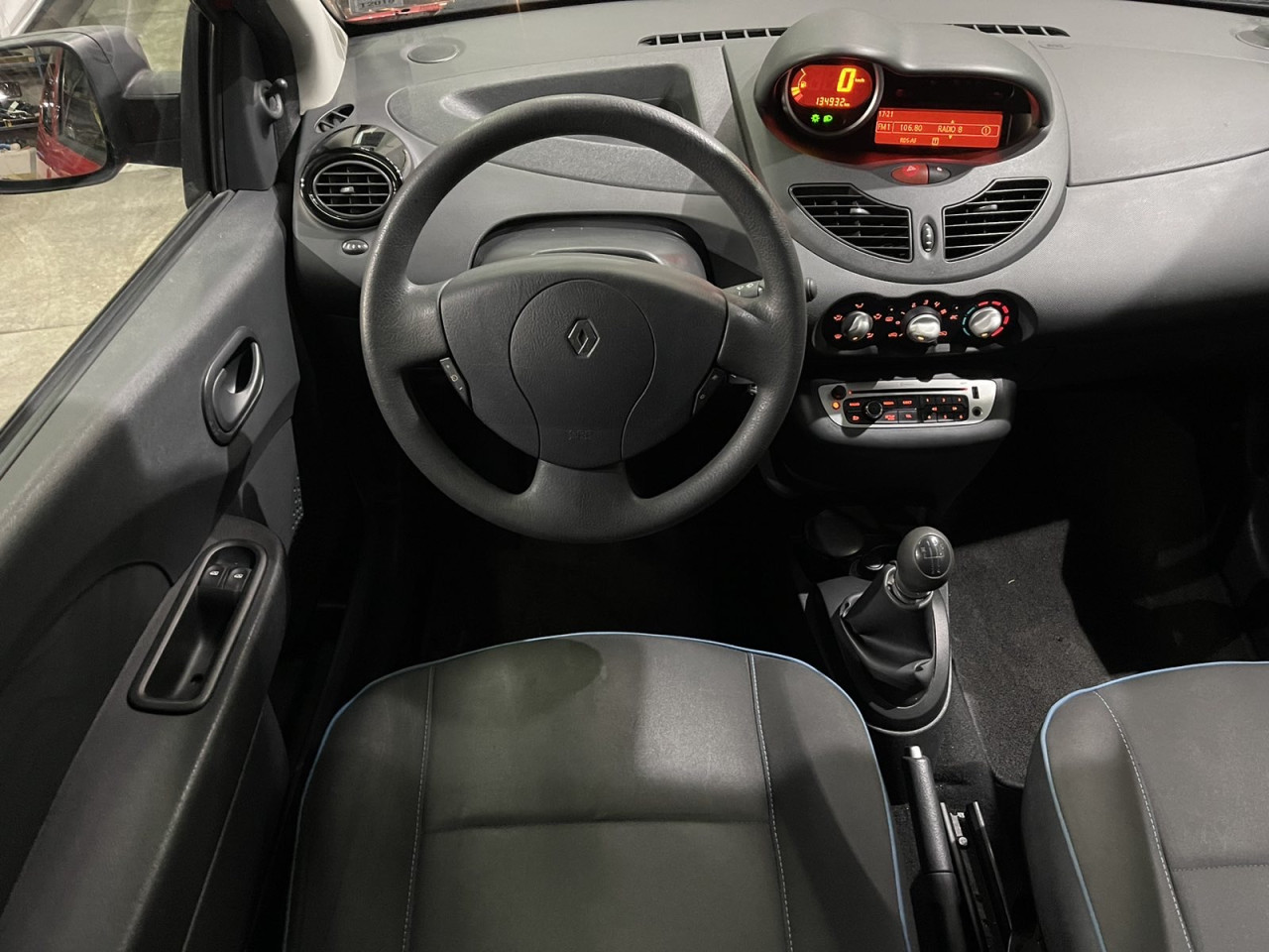 RENAULT TWINGO 1.2 BENZIN, 2013 GOD, TEMPOMAT, KLIMA