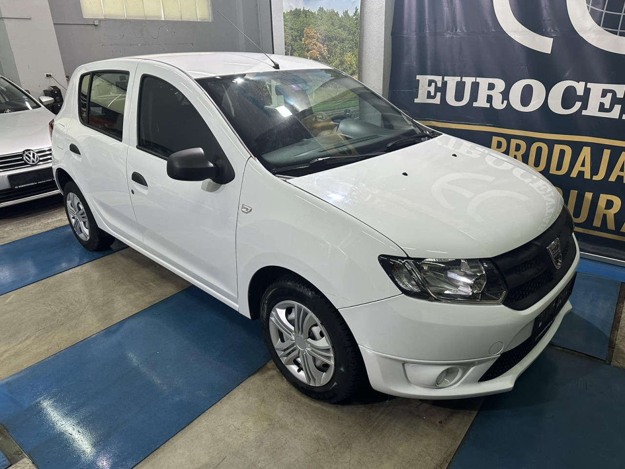 DACIA SANDERO 1.2 BENZIN/PLIN, 2015 GOD, KLIMA, BH PORIJEKLO