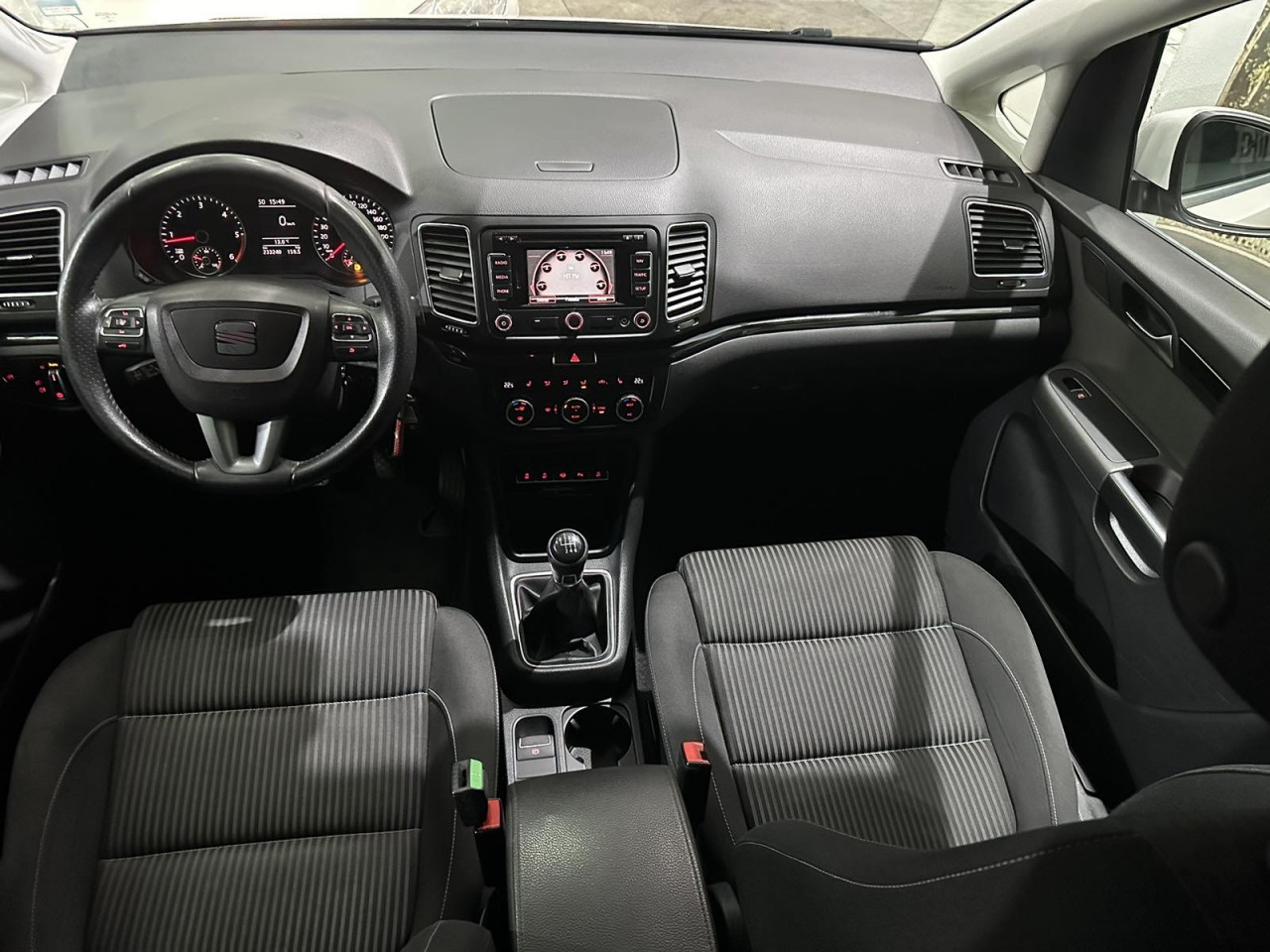 SEAT ALHAMBRA 4×4 2.0 TDI, 2013 GOD, PARK SENZORI,NAVI