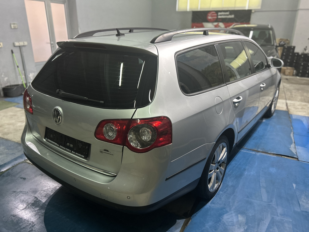 VW PASSAT 2.0 TDI, DSG AUTOMATIK, 2011 GOD, REGISTROVAN