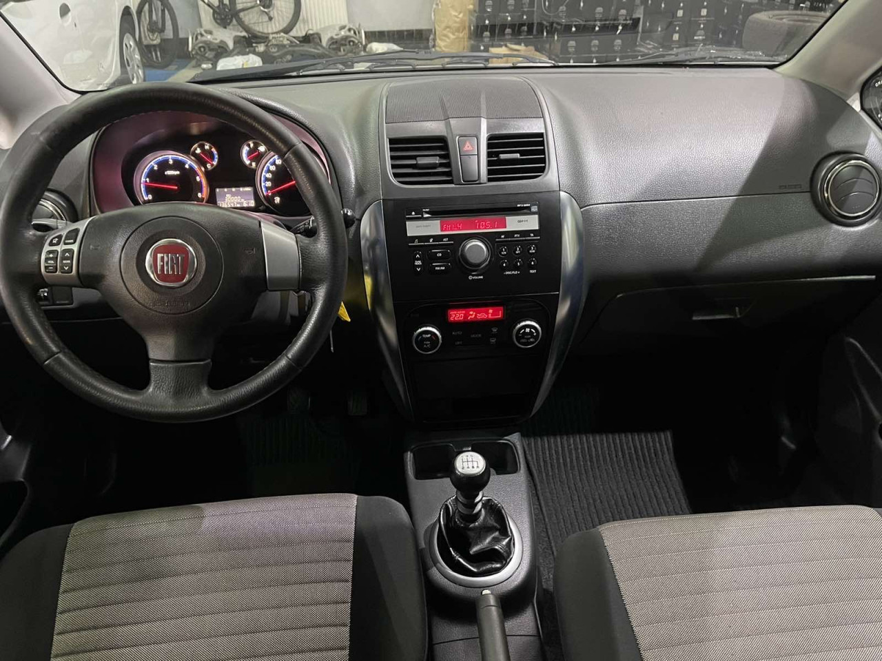 FIAT SEDICI 4×4 1.6i, 2012 GODINA, KLIMA, MAGLENKE