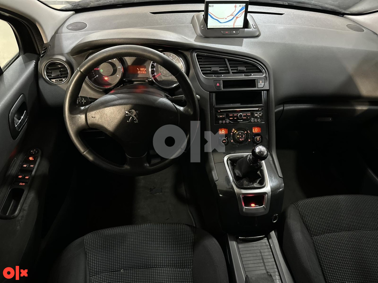PEUGEOT 5008 2.0 HDI, 2015 GOD, ALU FELGE, NAVIGACIJA