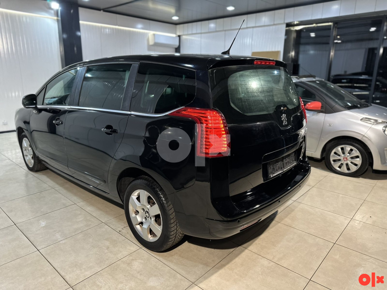 PEUGEOT 5008 2.0 HDI, 2015 GOD, ALU FELGE, NAVIGACIJA