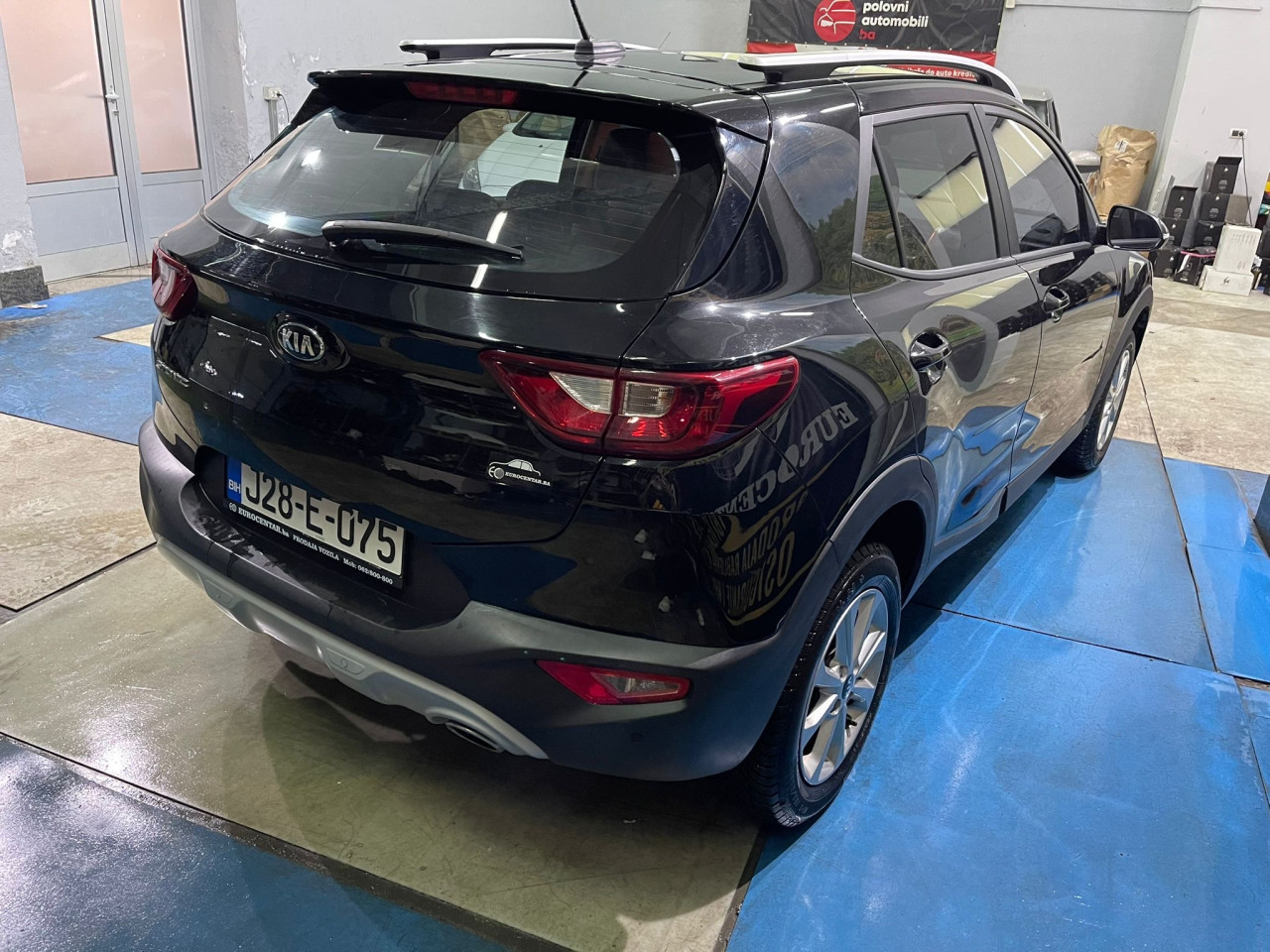 KIA STONIC 1.3 BENZIN,REGISTROVANA 11/2024