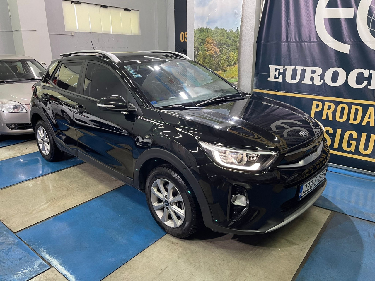 KIA STONIC 1.3 BENZIN,REGISTROVANA 11/2024