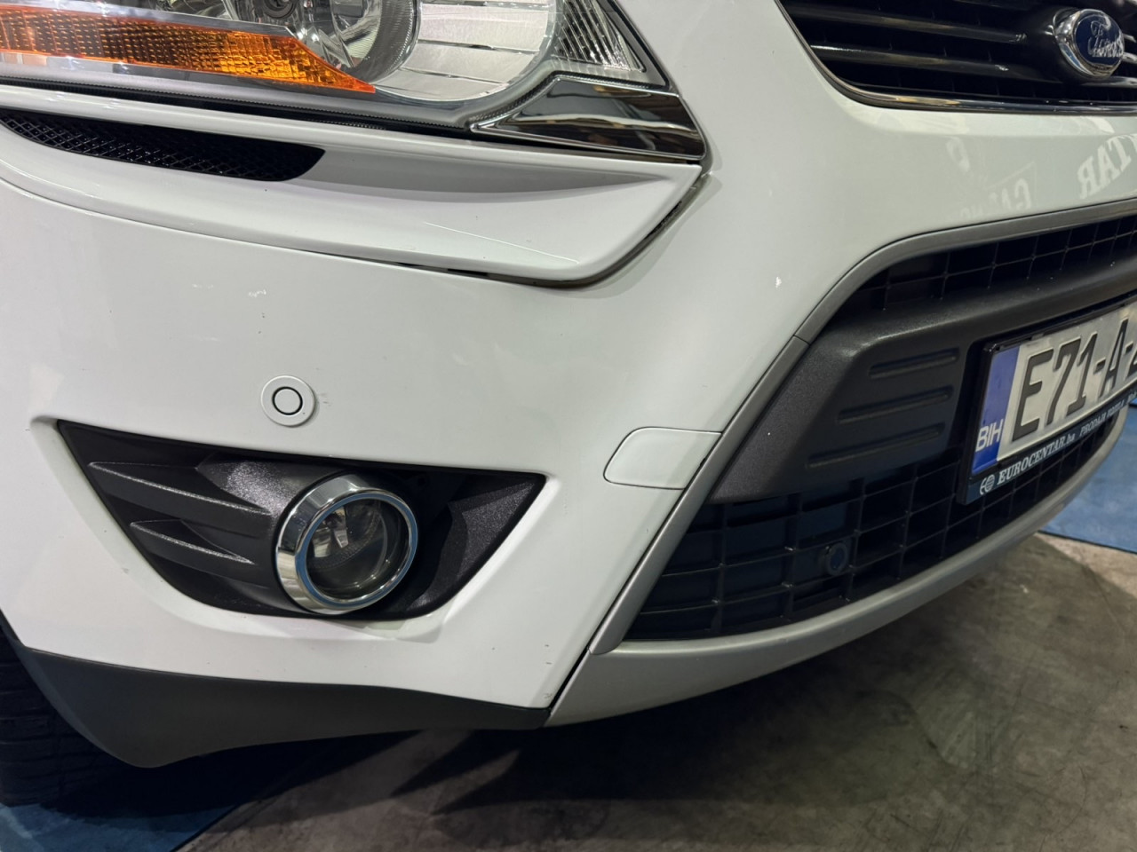 FORD KUGA 2.0 TDCI 4X4 TITANIUM POWERSHIFT