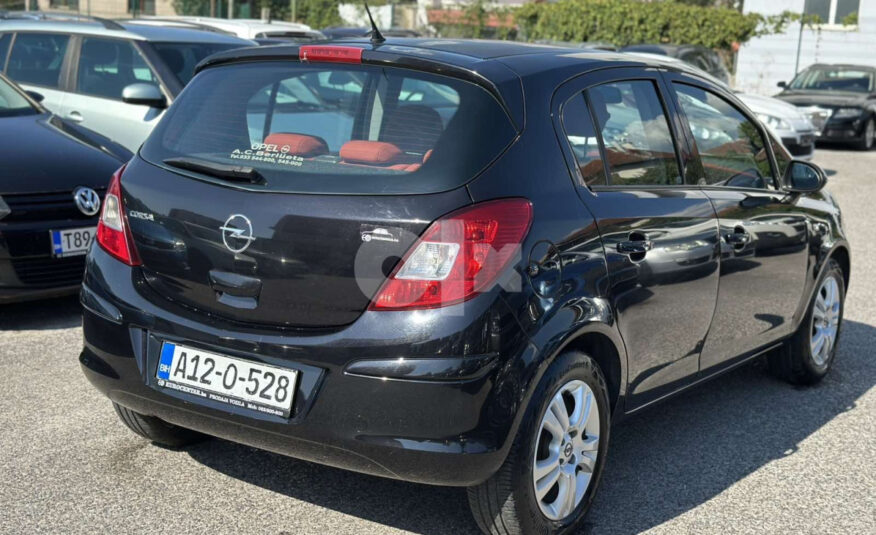 OPEL CORSA 1.2 i, 2010 GOD, 49000 PREŠLA, 1 VLASNIK, REGISTROVANA