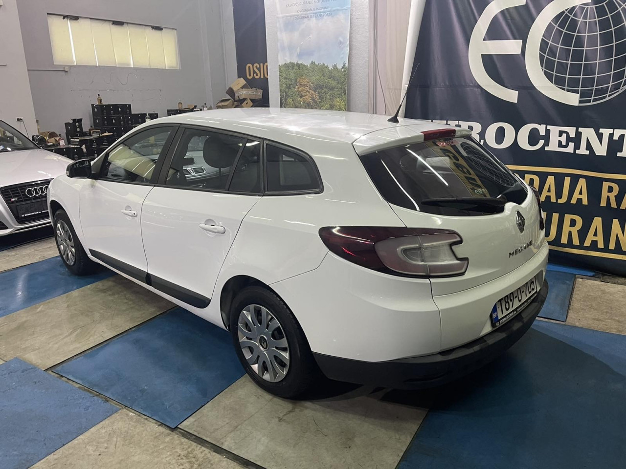 RENAULT MEGANE 1.6i LPG, 2010 GODINA, REGISTROVAN