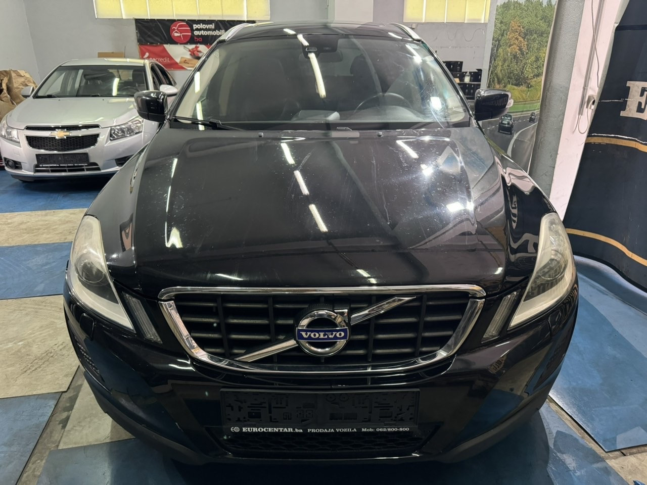 VOLVO XC60 D3 AWD, 2011 GOD, XENONI, ŠIBER, KLIMA