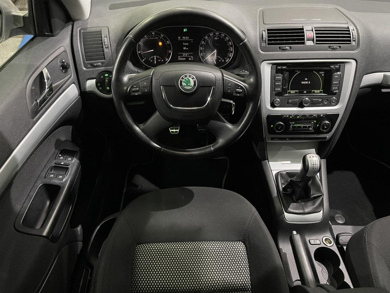 ŠKODA OCTAVIA SCOUT 4×4 1.8 TFSI ,2010 GOD, XENONI