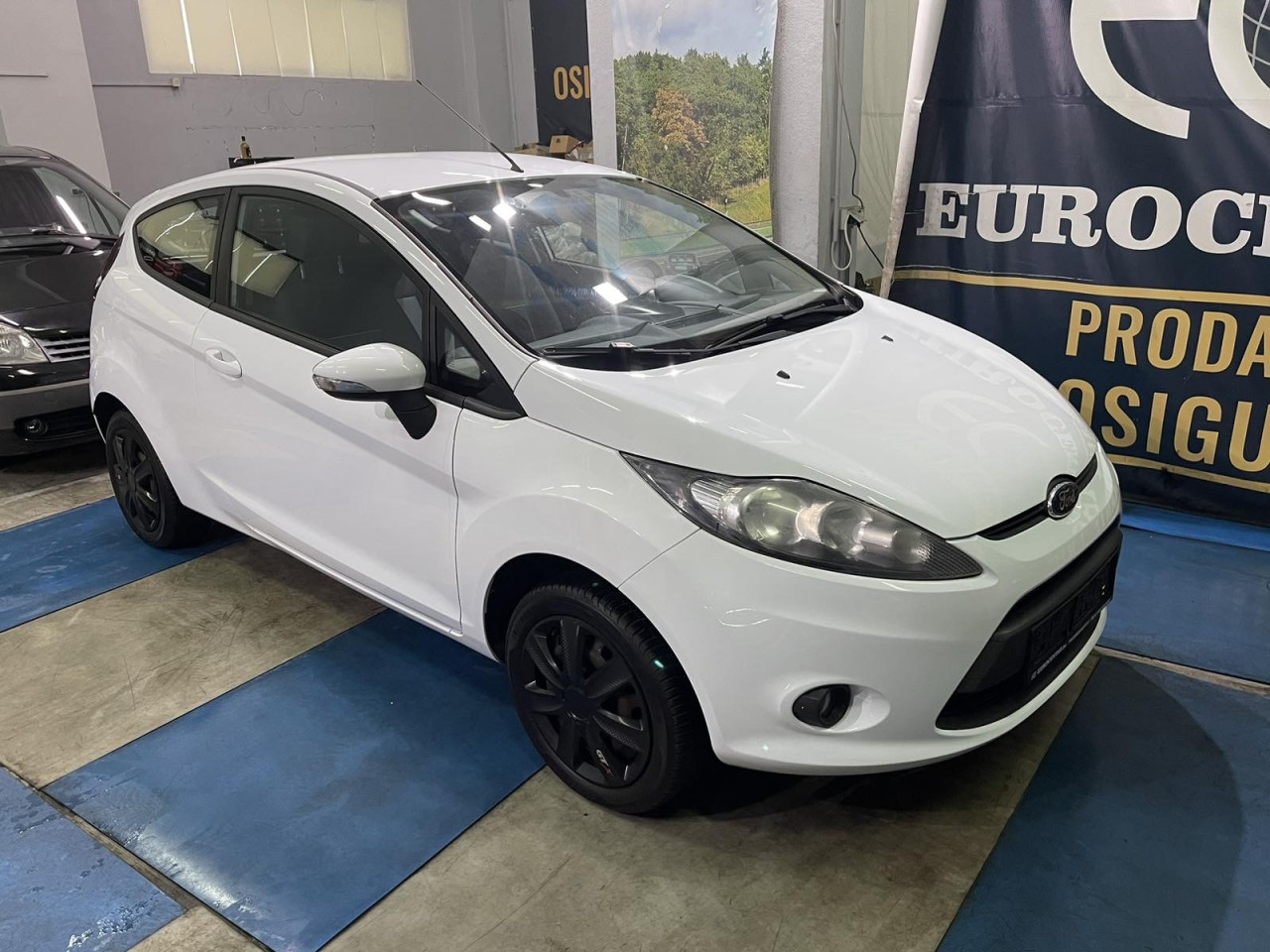 FORD FIESTA 1.4 TDCI, 2011 GODINA, KLIMA, CD-MP3 RADIO