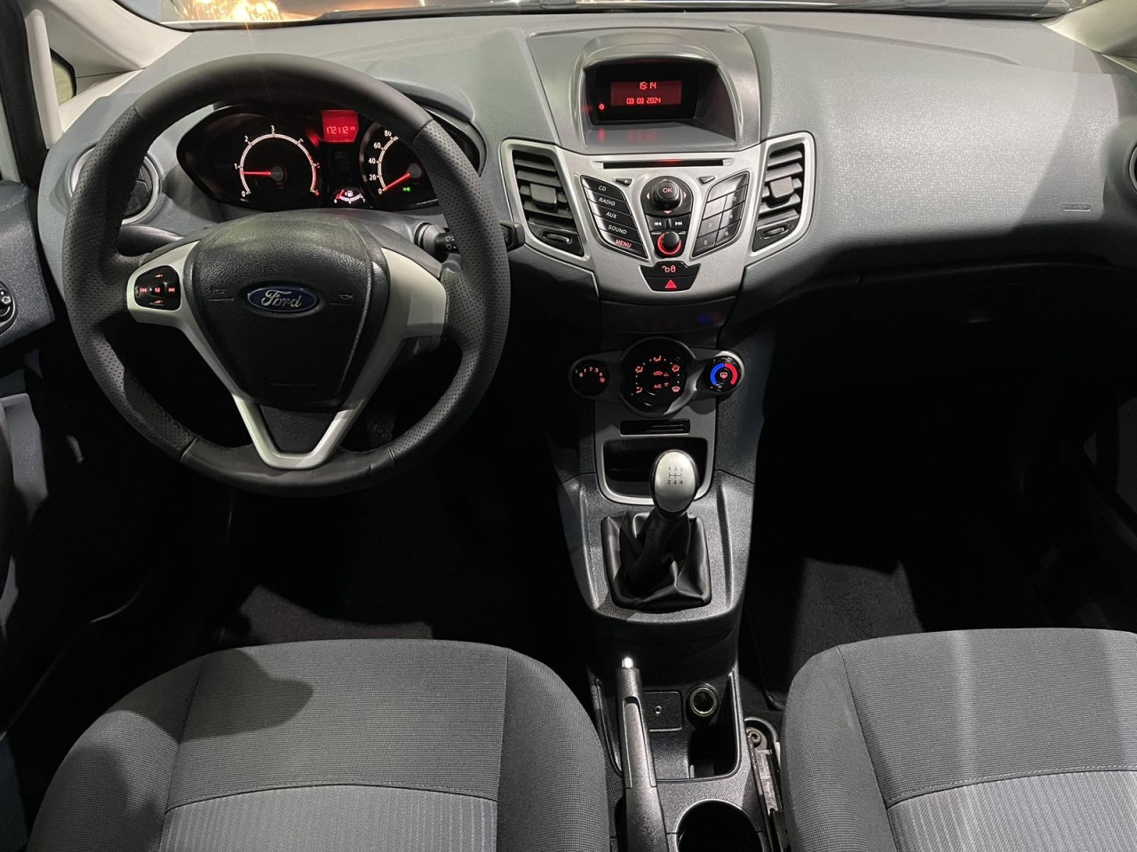 FORD FIESTA 1.4 TDCI, 2011 GODINA, KLIMA, CD-MP3 RADIO