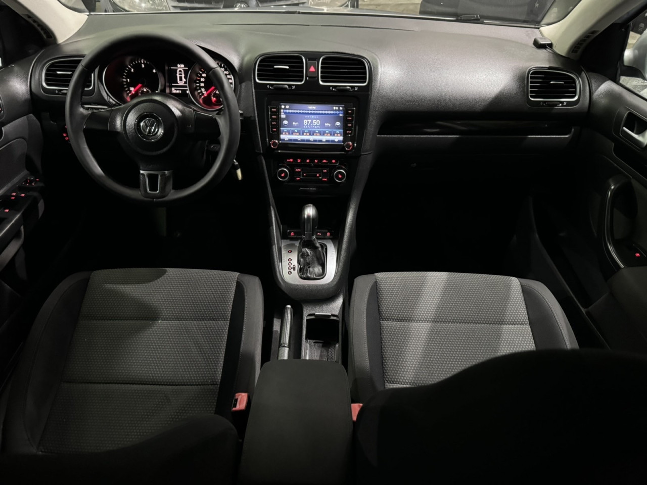 VW GOLF 6 1.6 TDI SW , 2013 GOD, AUTOMATIK, NAVIGACIJA