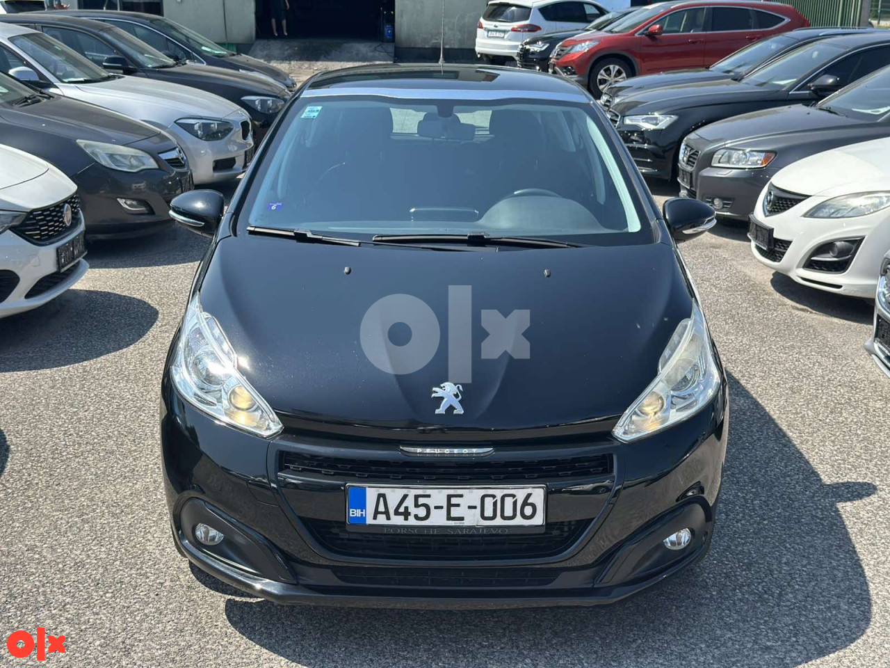 PEUGEOT 208 1.2i PURETECH, 2017 GOD, 34000 PREŠAO,REGISTROVAN