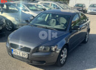 VOLVO S40 2.0 D MOMENTUM, 2004 GOD, REGISTROVAN