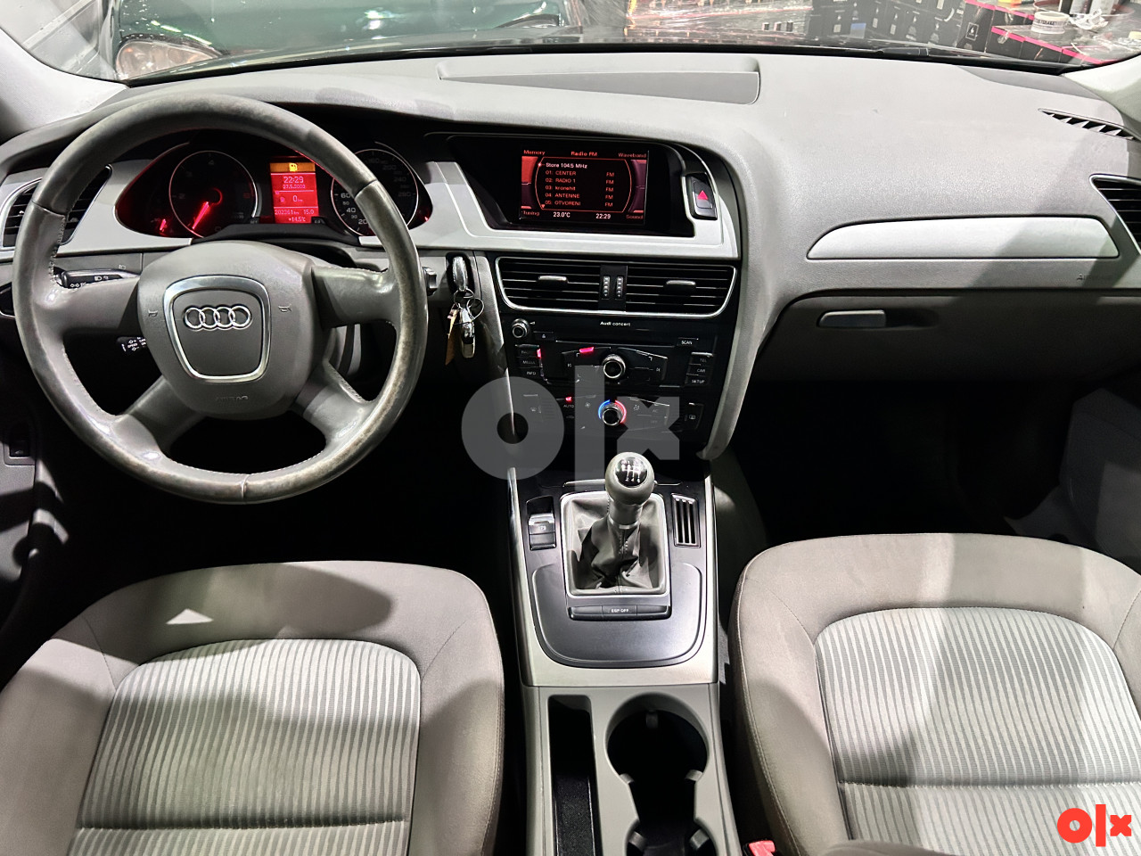 AUDI A4 2.0 TDI, 2009 GOD,ALU FELGE, PARK SENZORI