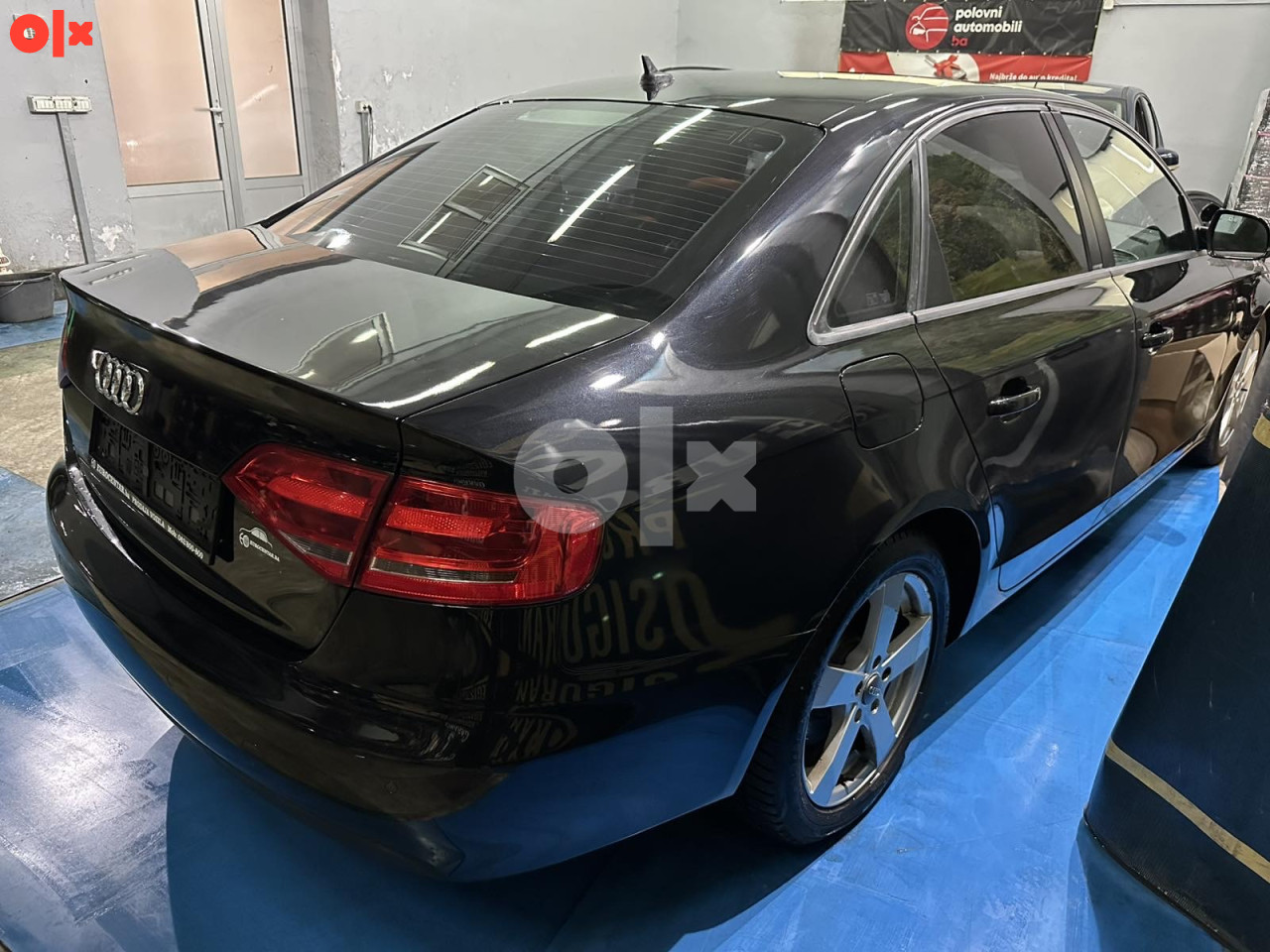 AUDI A4 2.0 TDI S-LINE, 2011 GODINA ,PARK SENZORI