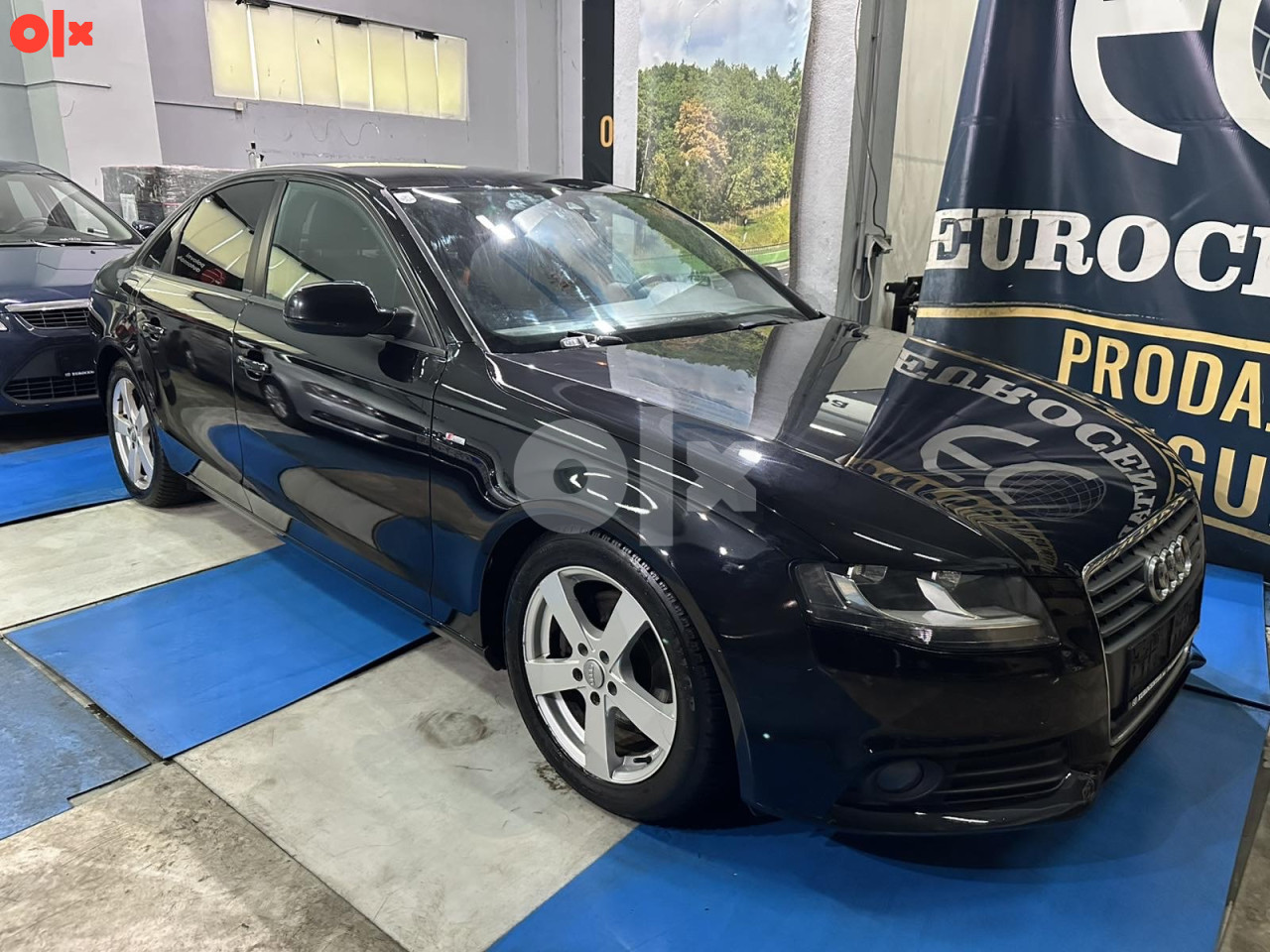 AUDI A4 2.0 TDI S-LINE, 2011 GODINA ,PARK SENZORI