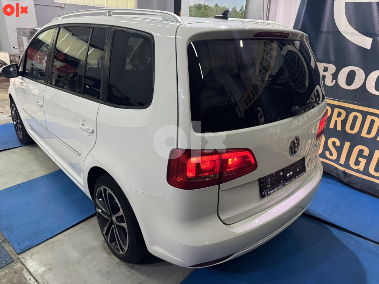 VW TOURAN 1.6 TDI DSG , 2012 GOD, 7 SJEDIŠTA,XENON