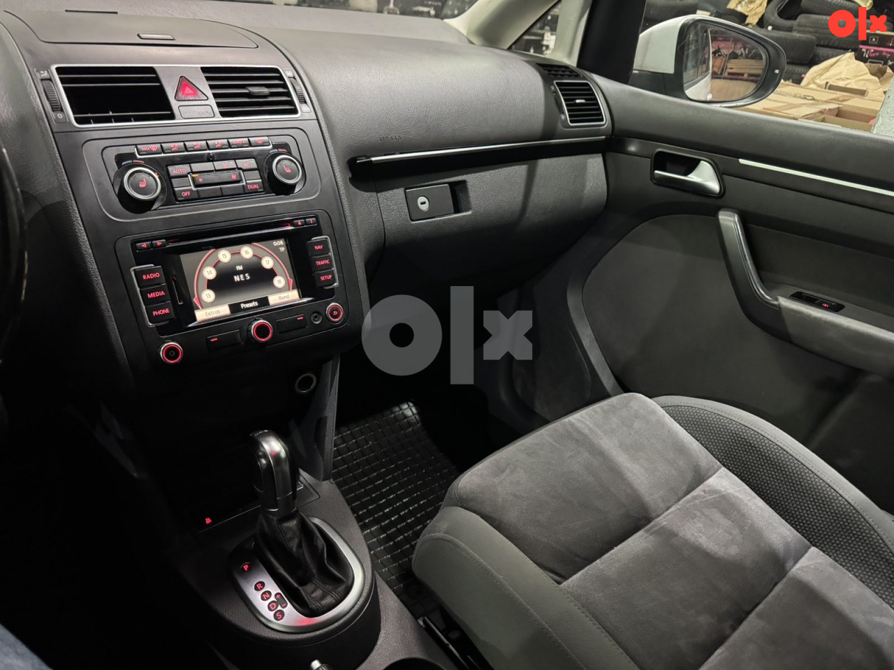 VW TOURAN 1.6 TDI DSG , 2012 GOD, 7 SJEDIŠTA,XENON