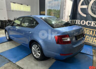 ŠKODA OCTAVIA 2.0 TDI, 2013 GOD, XENONI, ALU FELGE
