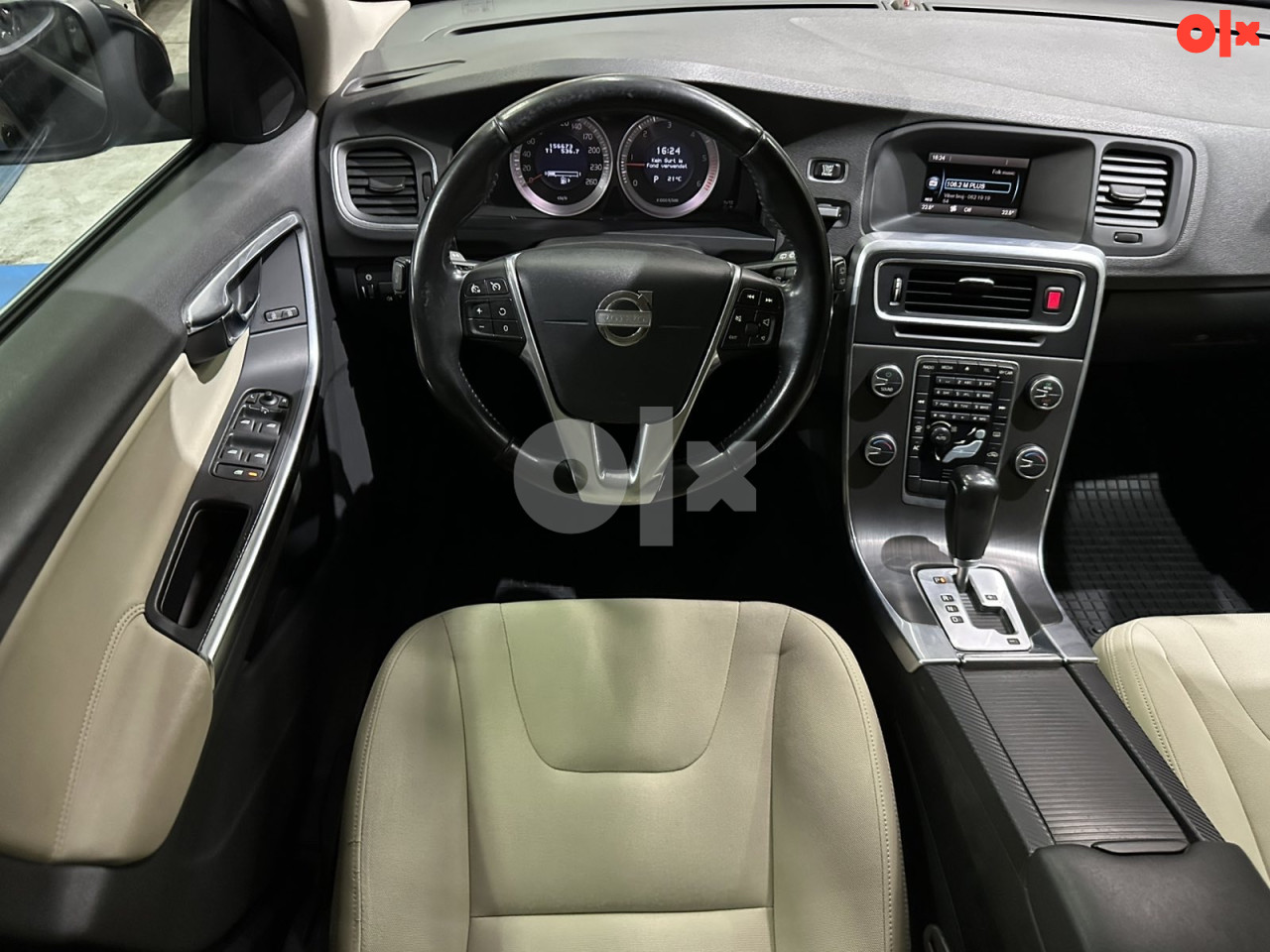 VOLVO V60 D3 AUTOMATIK, 2010 GOD, ALU FELGE,KLIMA