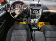 ŠKODA OCTAVIA 1.6 TDI GREENLINE, 2010 GOD, NAVIGACIJA