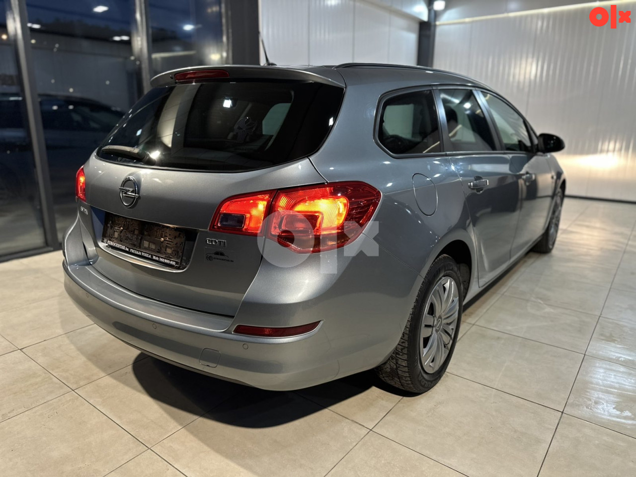 OPEL ASTRA SW 1.7 CDTI, 2012 GOD, KLIMA, ZIMSKE GUME