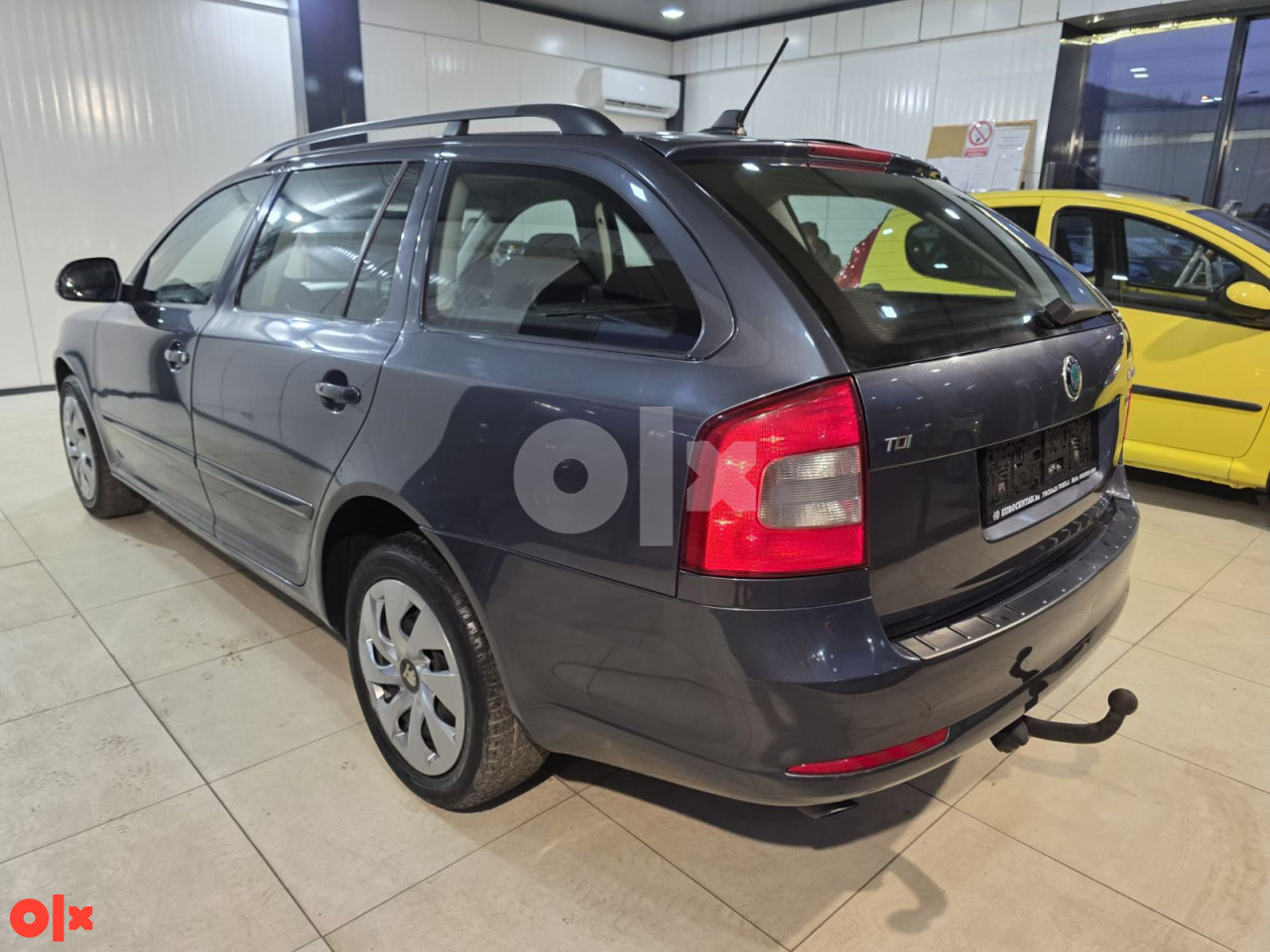 ŠKODA OCTAVIA COMBI 1.6 TDI, 2011 GOD, TEMPOMAT,KLIMA