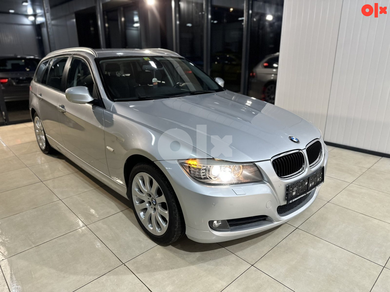 BMW 320D X-DRIVE ,2011 GOD, ALU FELGE, NAVIGACIJA